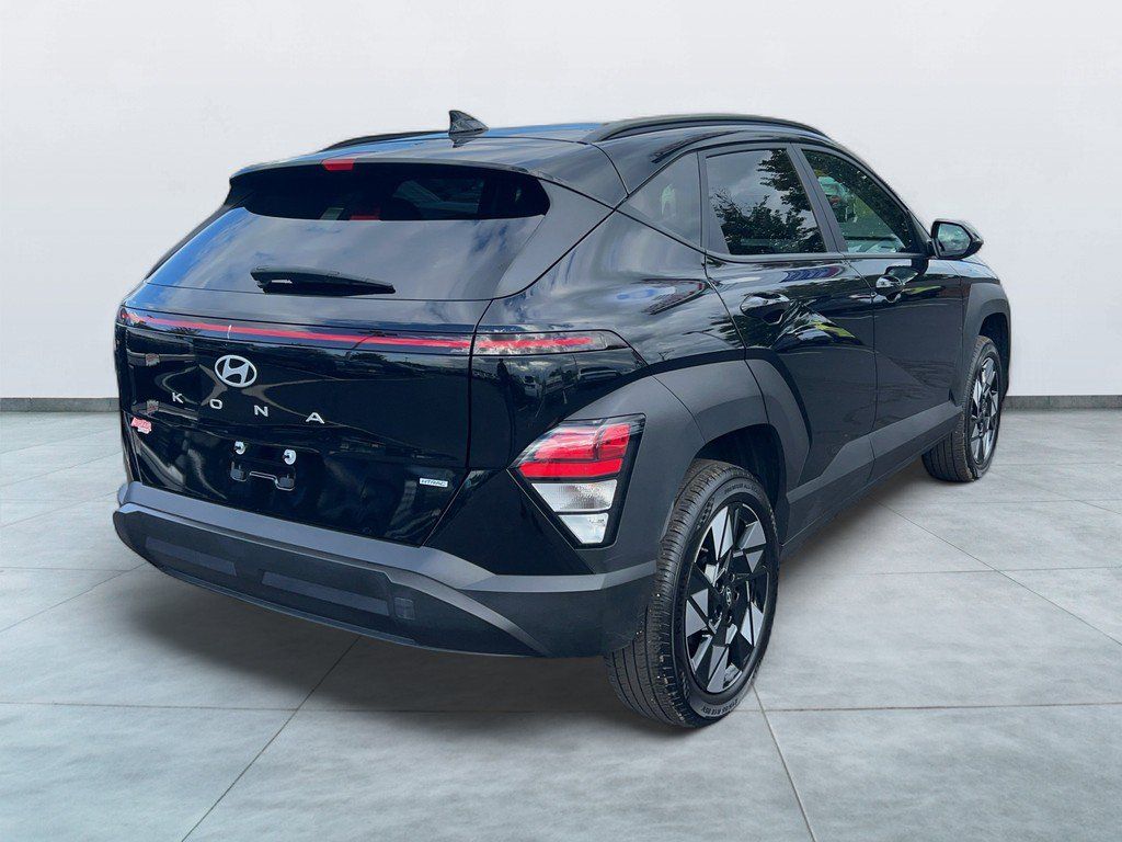 2025 Hyundai Kona SEL - Photo 7