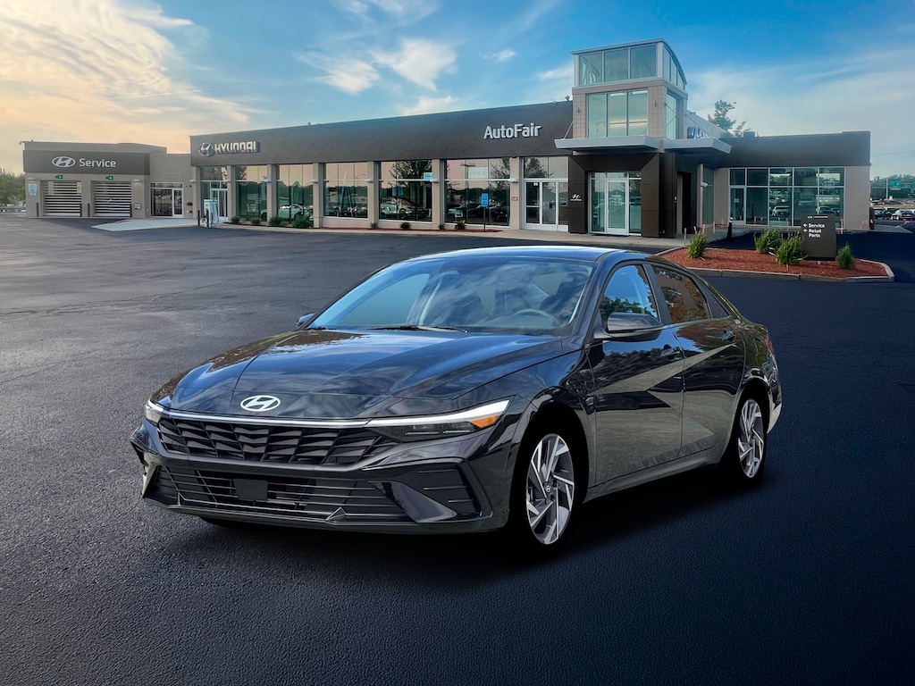 New 2026 Hyundai Elantra Limited Sedan