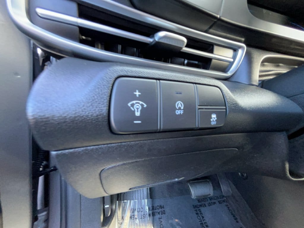 2024 Hyundai Elantra SE - Photo 27