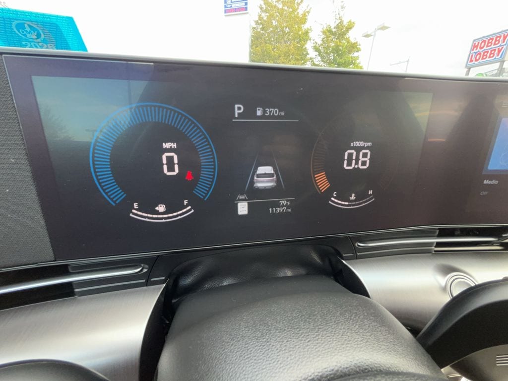 2025 Hyundai Kona SEL - Photo 19