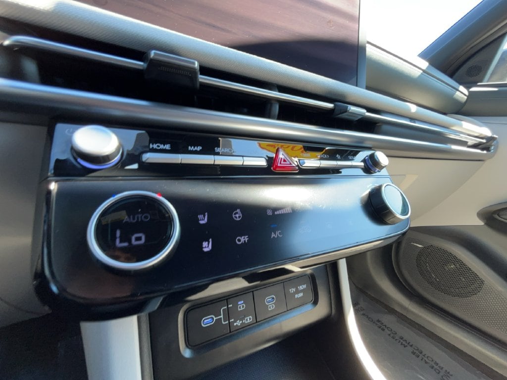 2025 Hyundai Tucson Limited - Photo 24