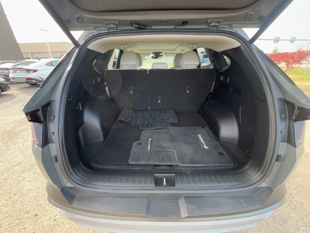 2025 Hyundai Tucson Limited - Photo 13