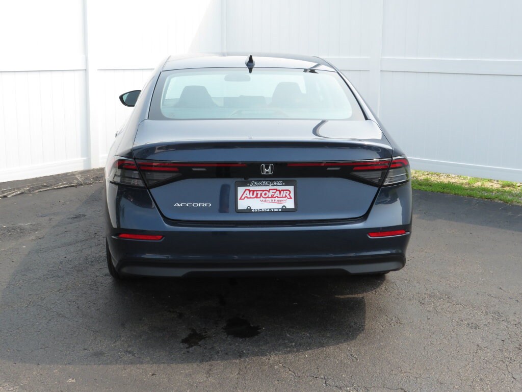 Used 2024 Honda Accord EX Sedan