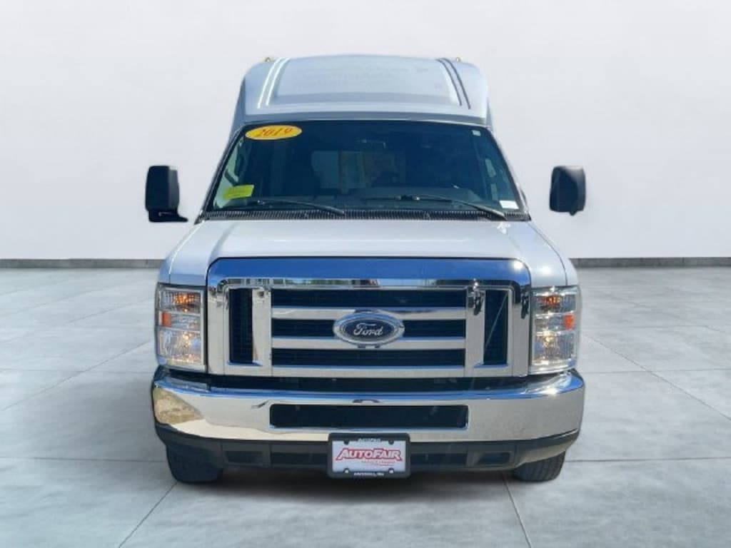 Certified 2019 Ford E-350SD 15 Passenger Cab/Chassis