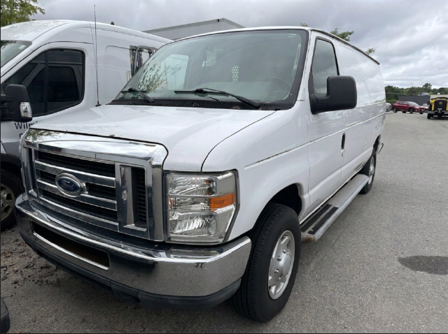2014 Ford E-Series Econoline Van Commercial