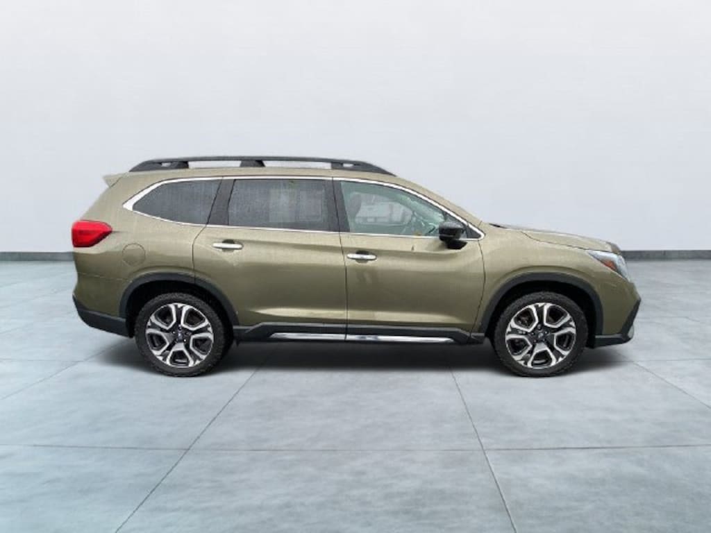 Used 2024 Subaru Ascent Touring SUV