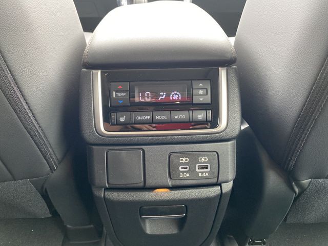 2026 Subaru Ascent Limited Bronze Edition - Photo 14