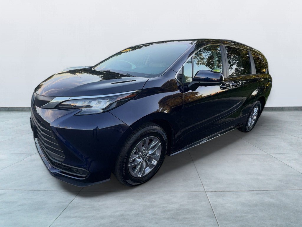Certified 2024 Toyota Sienna LE 8 Passenger Van Passenger Van