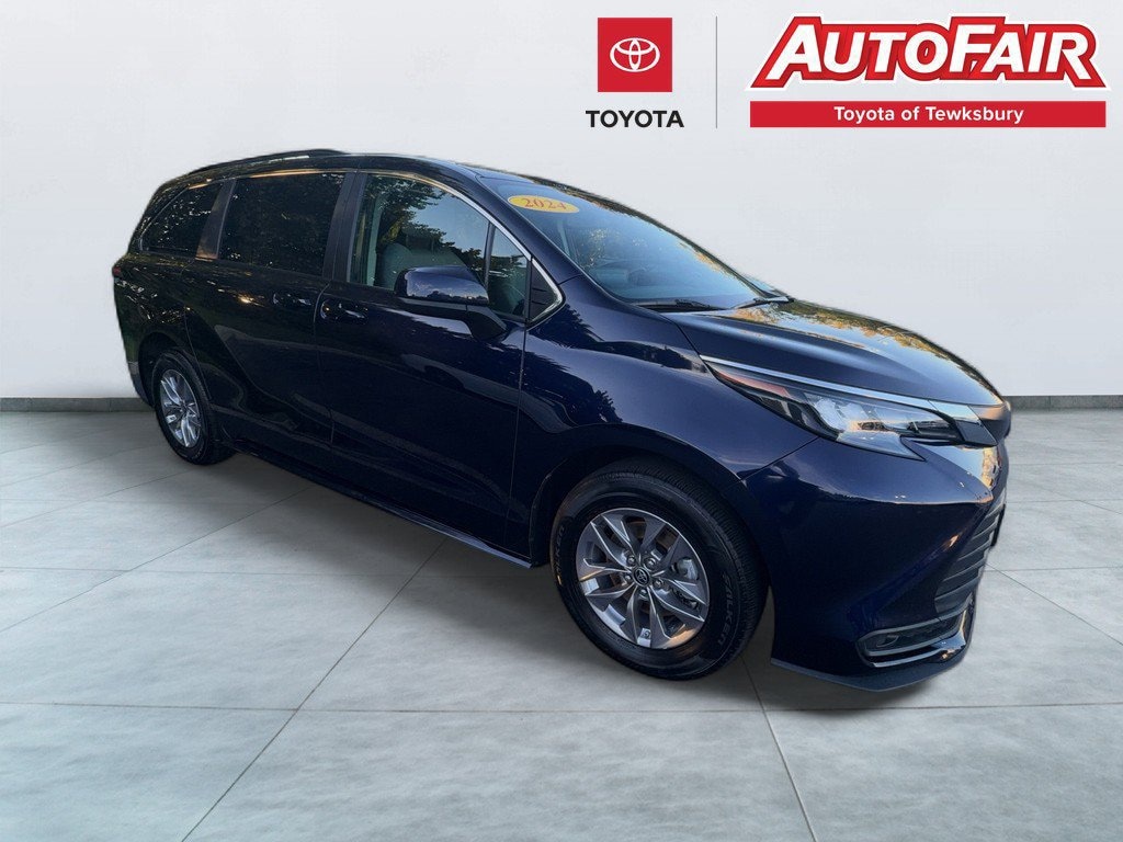 Certified 2024 Toyota Sienna LE 8 Passenger Van Passenger Van