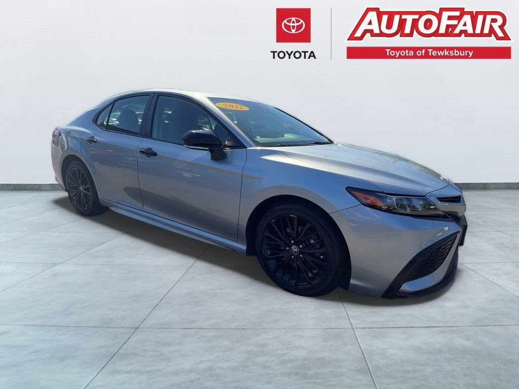 Used 2022 Toyota Camry Hybrid SE Sedan
