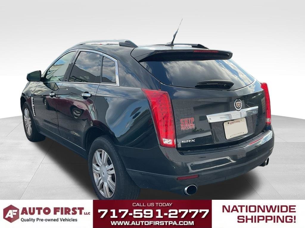 Used 2011 Cadillac SRX Luxury SUV