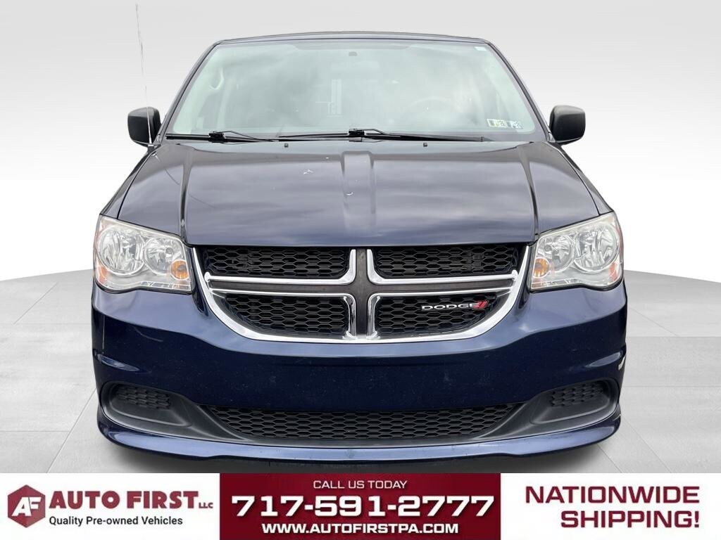Used 2017 Dodge Grand Caravan SE Minivan/Van