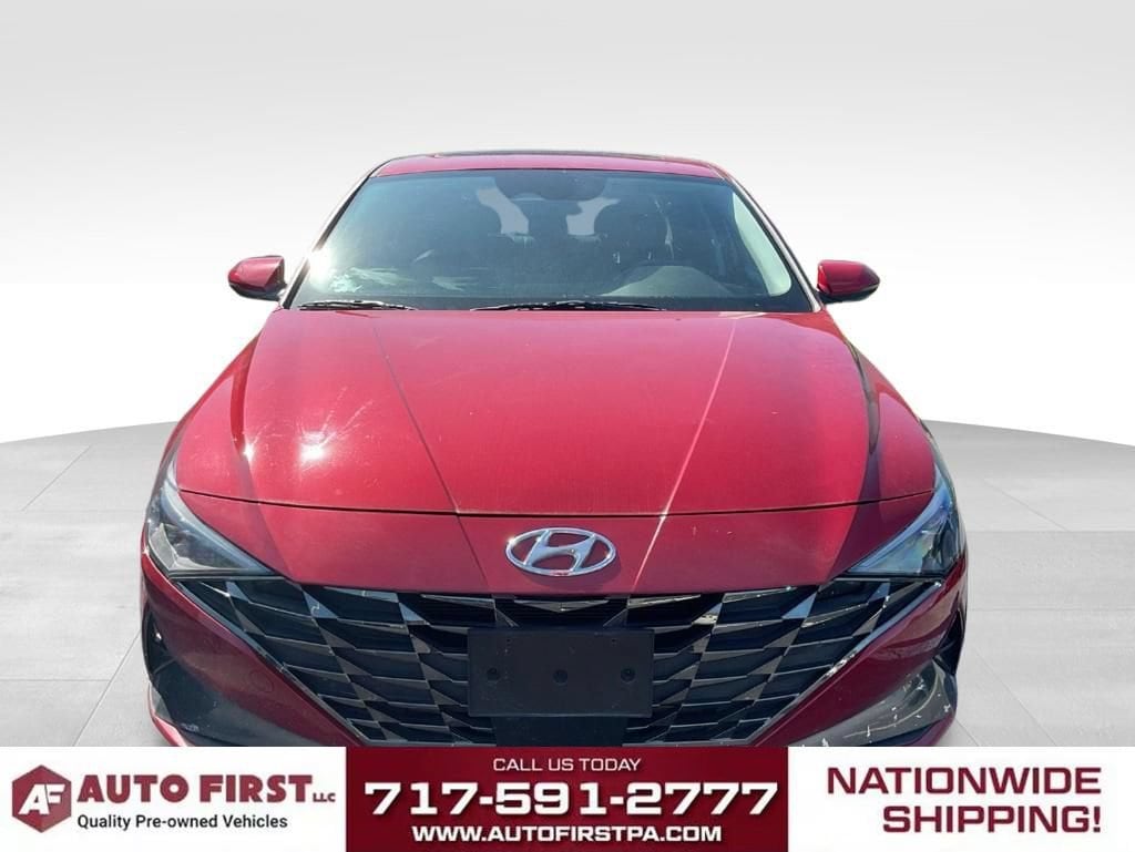 Used 2022 Hyundai Elantra Limited Sedan