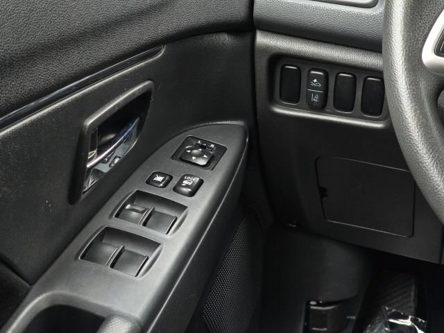2022 Mitsubishi Outlander Sport ES - Photo 19