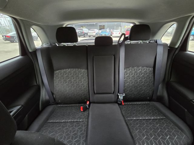 2022 Mitsubishi Outlander Sport ES - Photo 17
