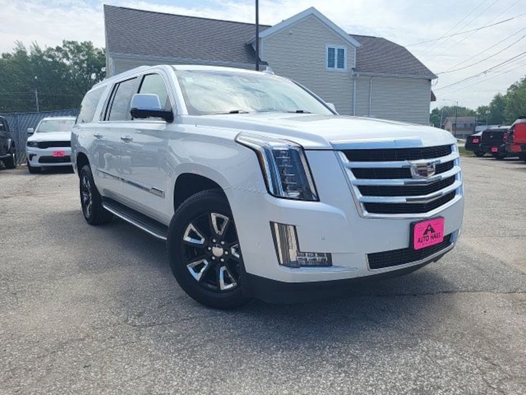 Used 2017 CADILLAC Escalade ESV Luxury SUV