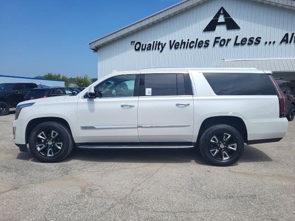 Used 2017 CADILLAC Escalade ESV Luxury SUV
