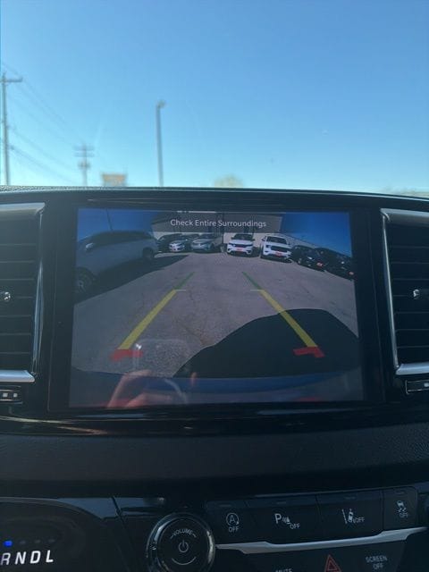 2024 Chrysler Pacifica Touring L - Photo 18