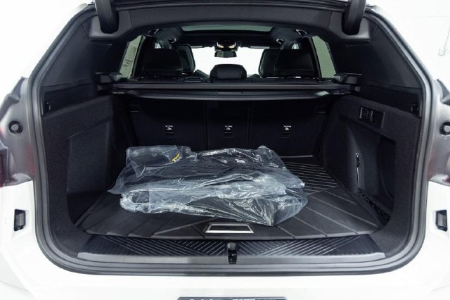 2026 BMW X3 30 - Photo 13