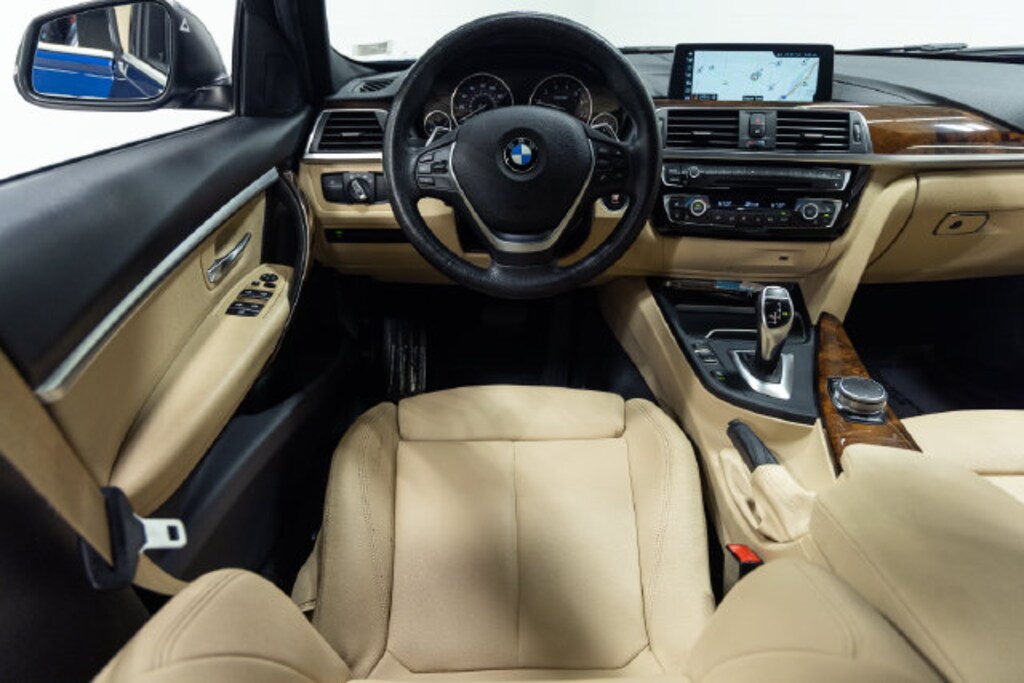 Used 2018 BMW 3 Series 330i xDrive Sedan