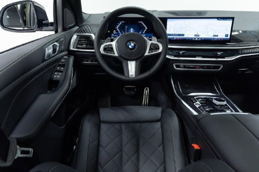 New 2027 BMW X7 xDrive40i SUV