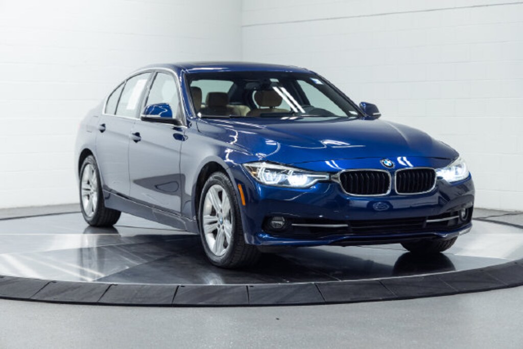 Used 2018 BMW 3 Series 330i xDrive Sedan