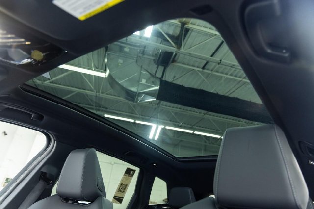 2026 BMW X3 30 - Photo 16