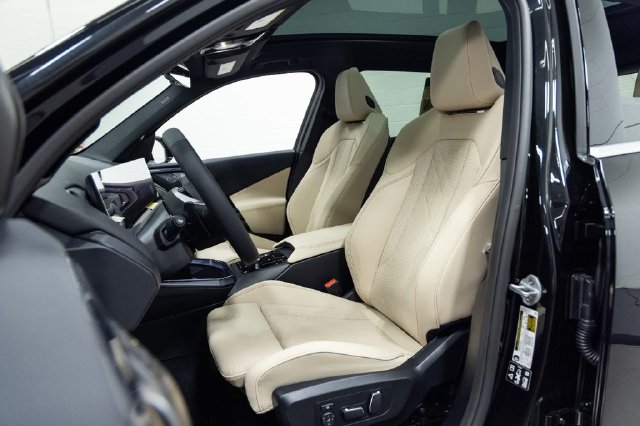 2026 BMW X3 30 - Photo 22