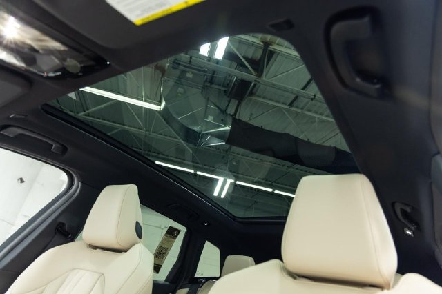2026 BMW X3 30 - Photo 14