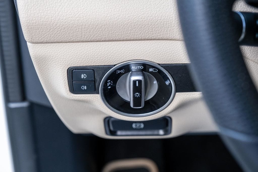 2019 Mercedes-Benz GLA-Class GLA250 - Photo 16