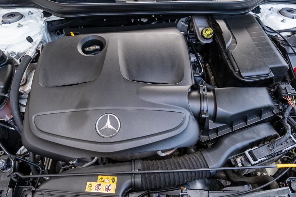 2019 Mercedes-Benz GLA-Class GLA250 - Photo 34