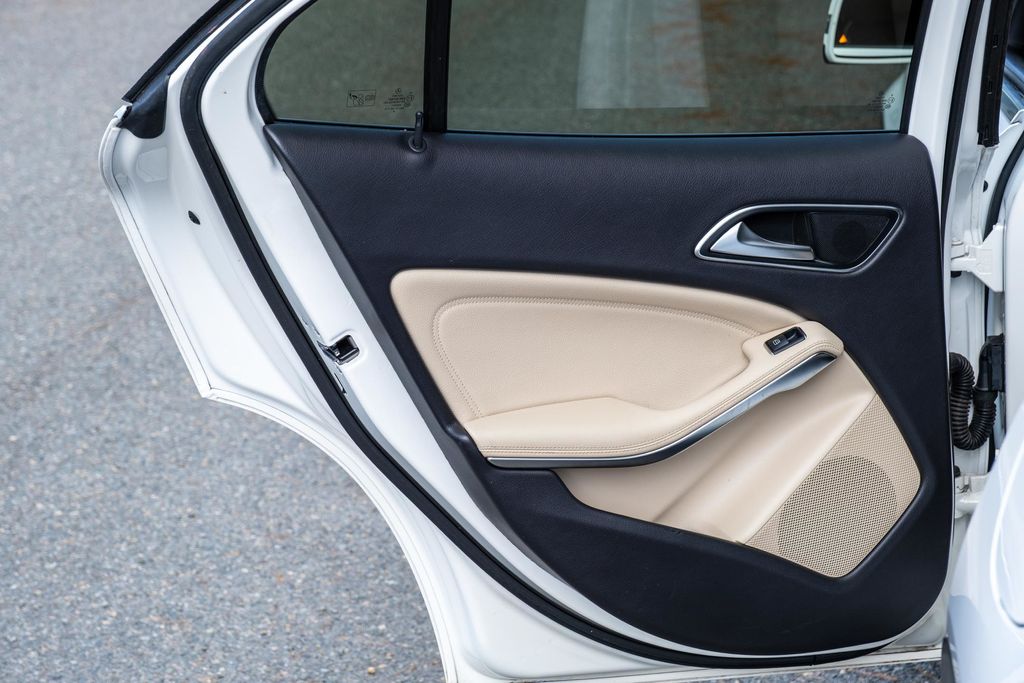 2019 Mercedes-Benz GLA-Class GLA250 - Photo 27