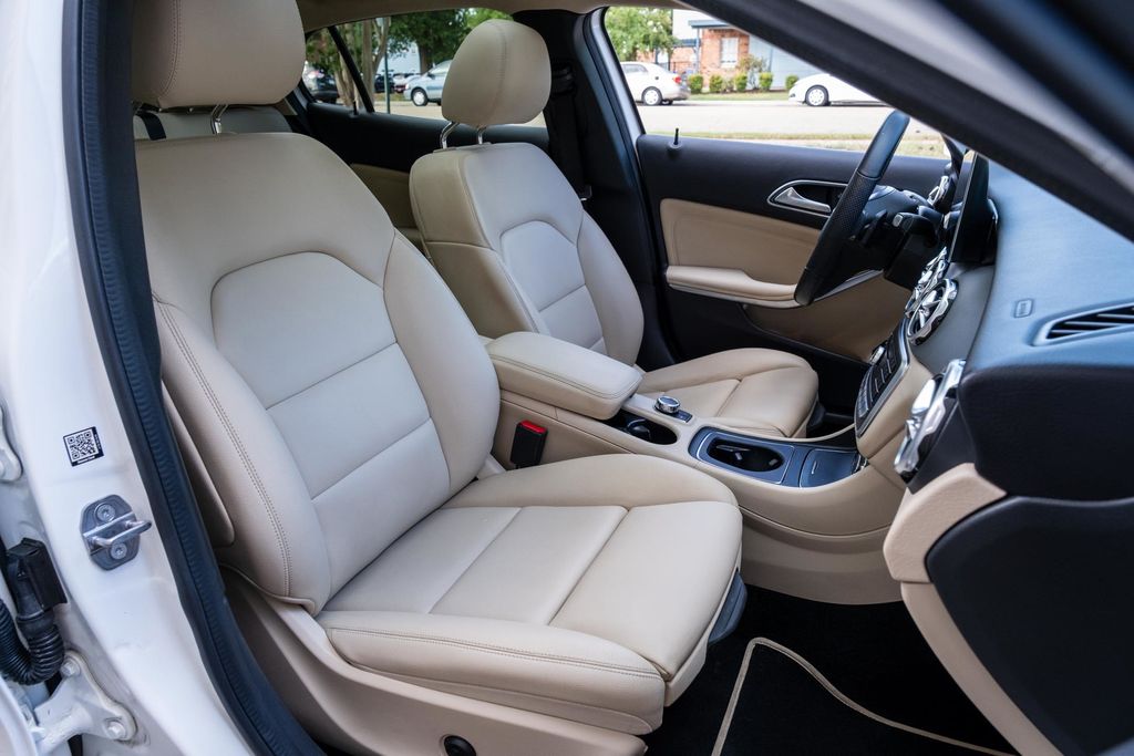 2019 Mercedes-Benz GLA-Class GLA250 - Photo 32