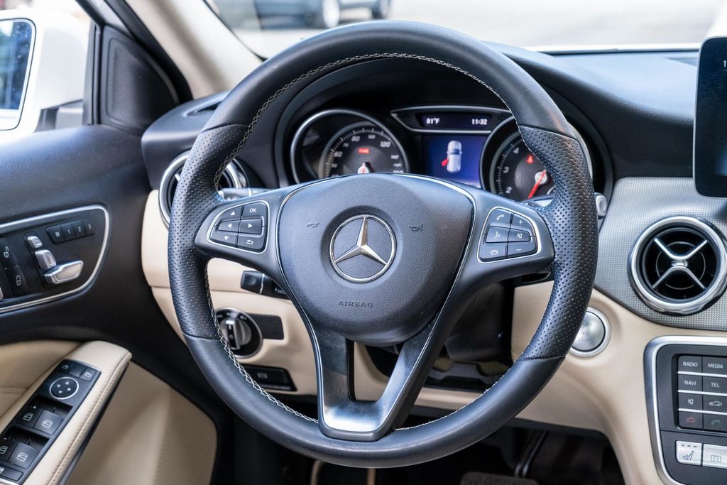 2019 Mercedes-Benz GLA-Class GLA250 - Photo 23