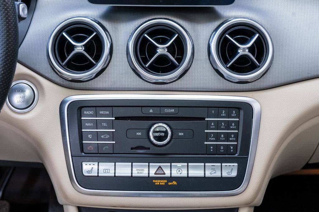 2019 Mercedes-Benz GLA-Class GLA250 - Photo 24