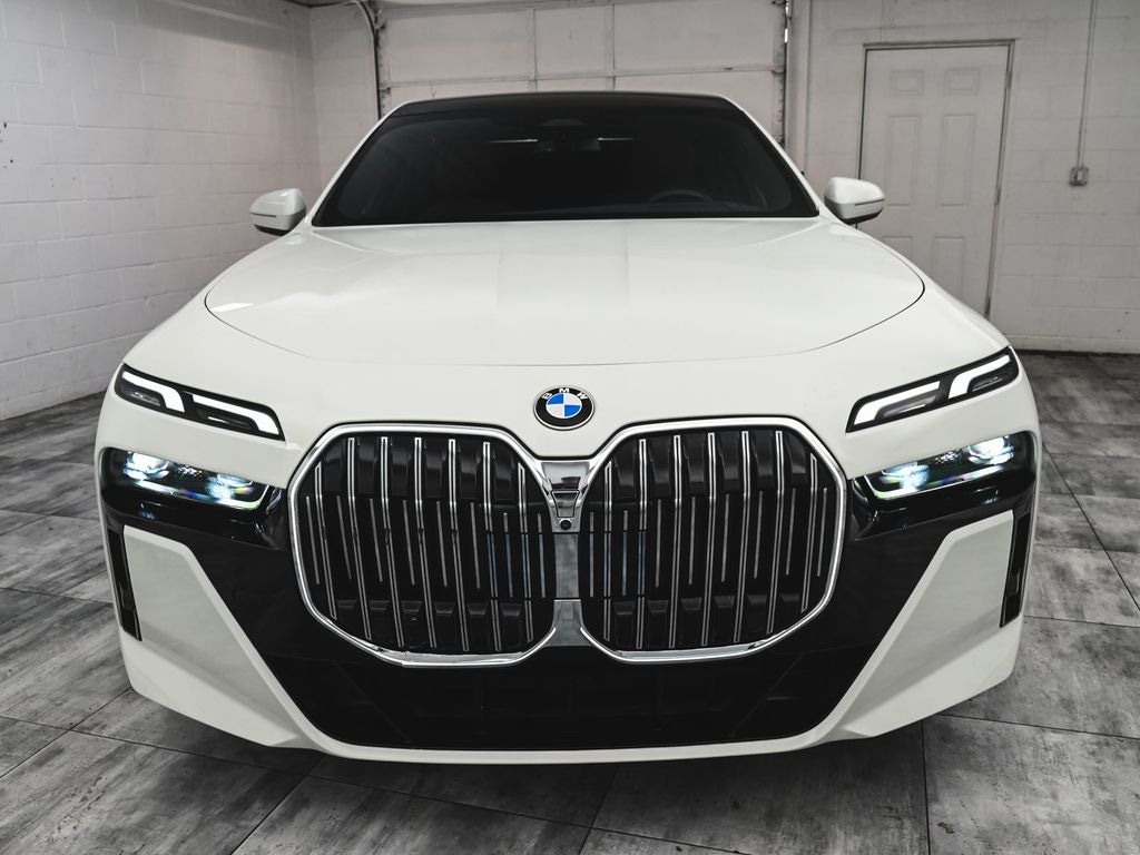 Used 2025 BMW 7 Series 760i xDrive Sedan