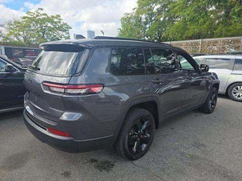Used 2023 Jeep Grand Cherokee L Altitude SUV