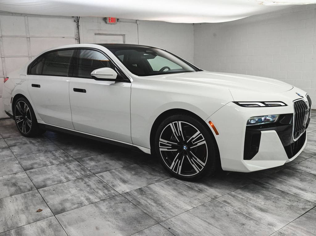 Used 2025 BMW 7 Series 760i xDrive Sedan