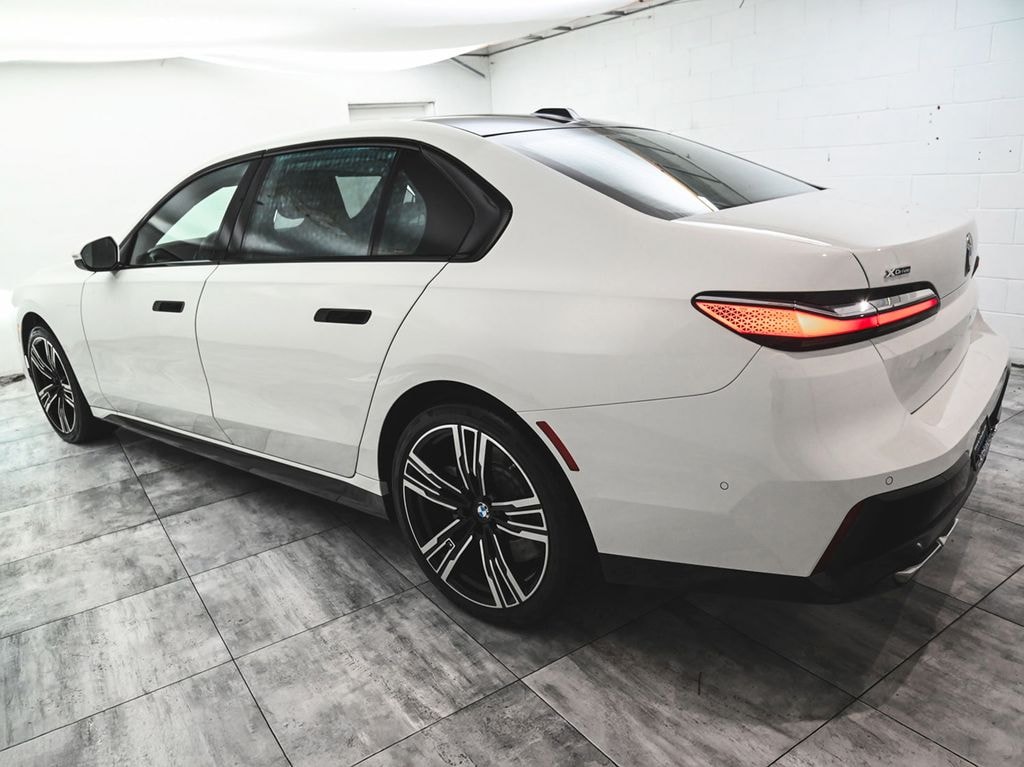 Used 2025 BMW 7 Series 760i xDrive Sedan