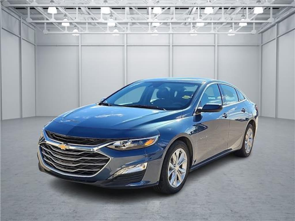 Used 2025 Chevrolet Malibu 1LT Sedan