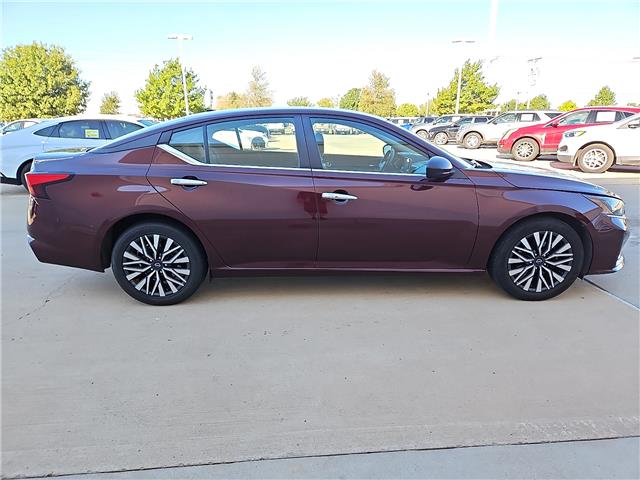 Used 2025 Nissan Altima SV