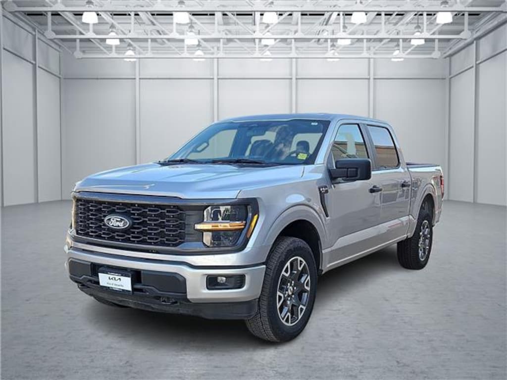 Used 2024 Ford F-150 STX 4x4 SuperCrew Cab 5.5 ft. box 145 in. WB