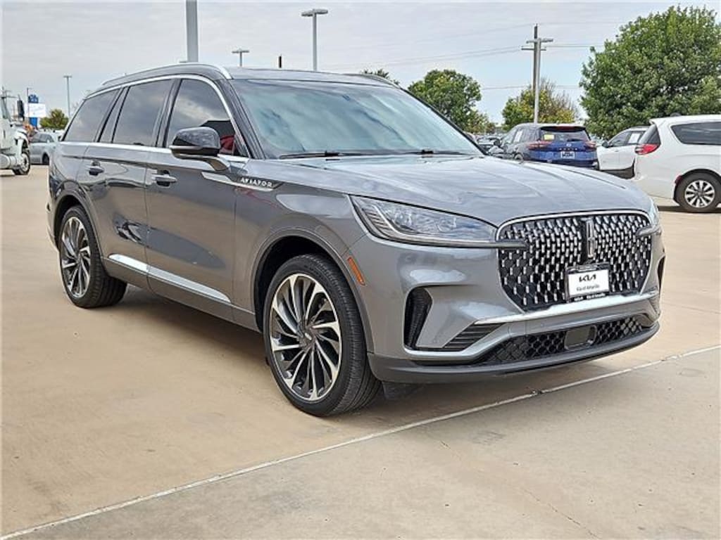 Used 2025 Lincoln Aviator Reserve All-Wheel Drive