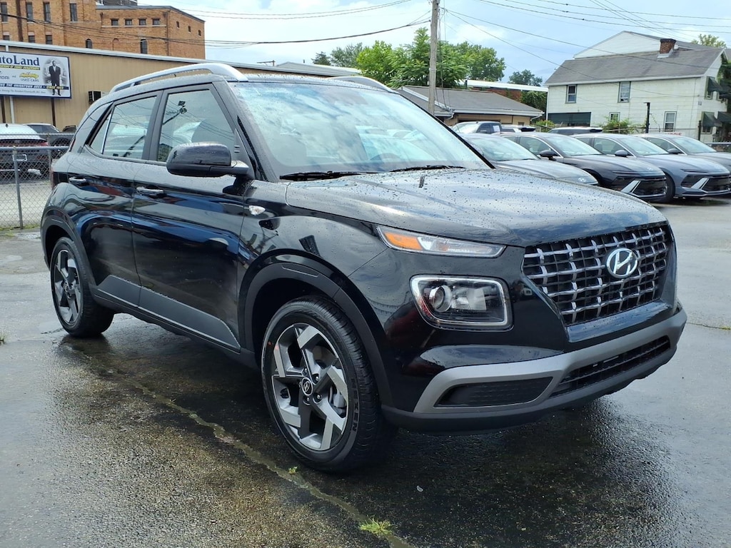 New 2026 Hyundai Venue SEL SUV