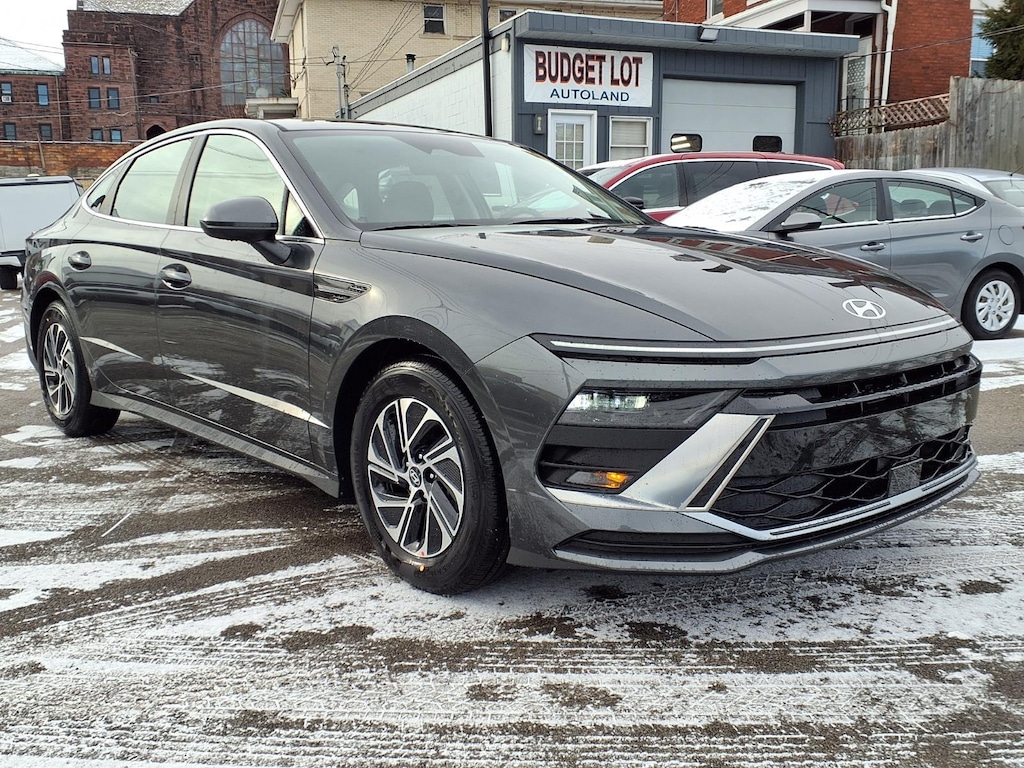 New 2026 Hyundai Sonata Hybrid Blue Sedan