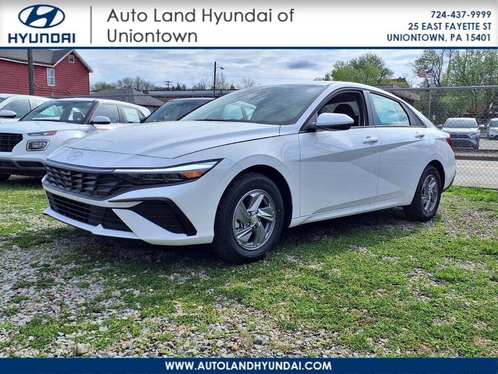 New 2026 Hyundai Elantra SE Sedan