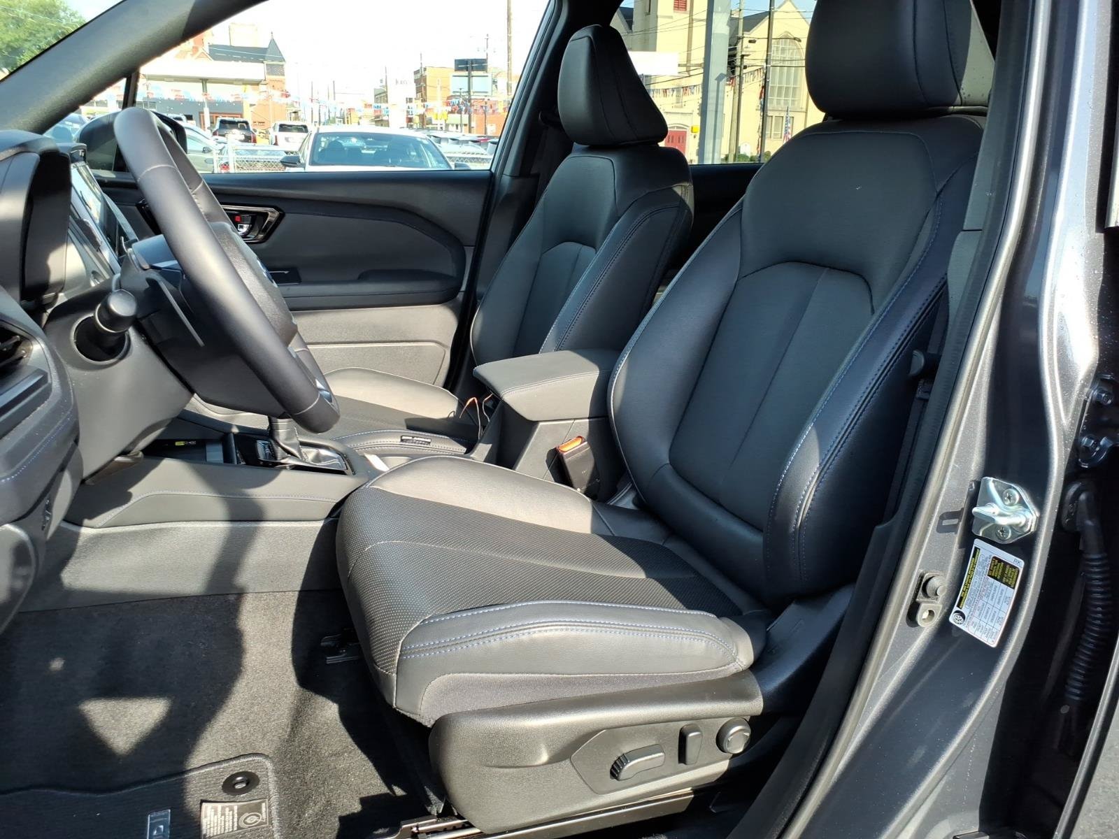 2025 Subaru Forester Limited - Photo 10