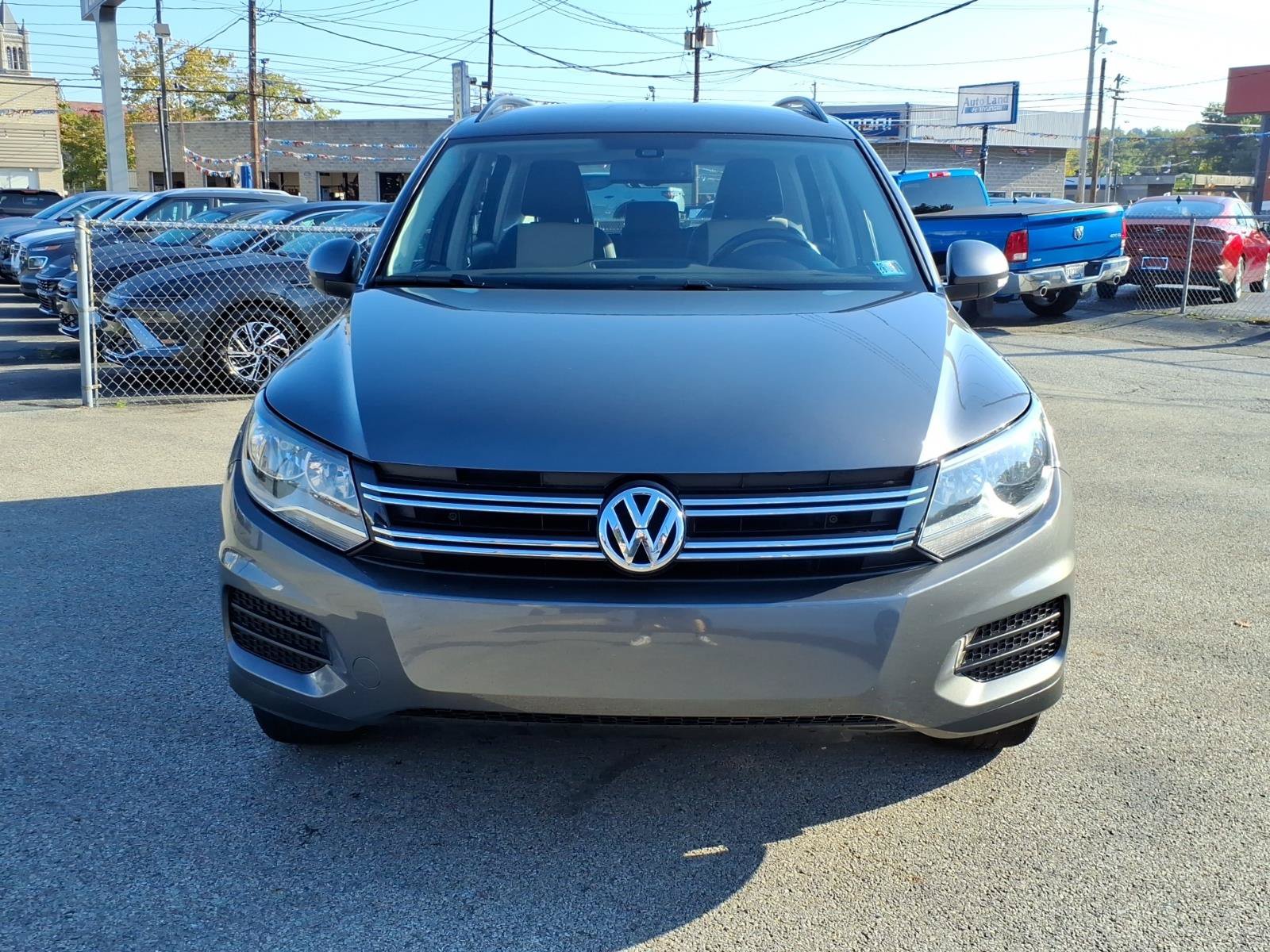 Used 2016 Volkswagen Tiguan 2.0T R-Line Automatic with 4MOTION SUV