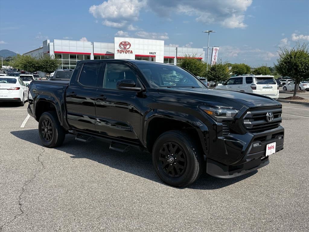 Used 2025 Toyota Tacoma SR5 Truck