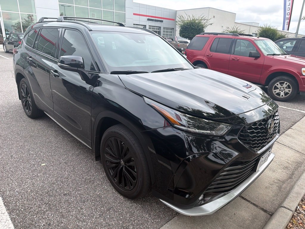 Used 2024 Toyota Highlander XSE SUV